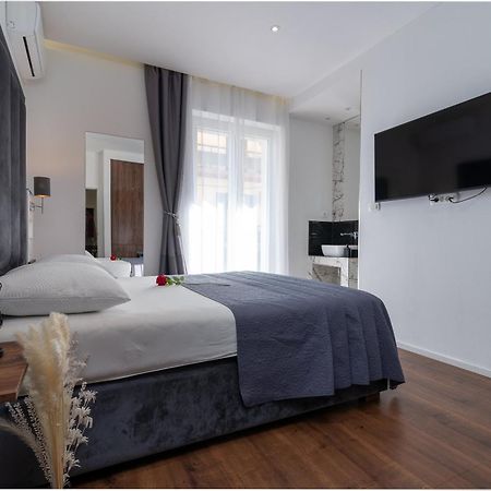 Antares Luxury Rooms 1 スプリト エクステリア 写真