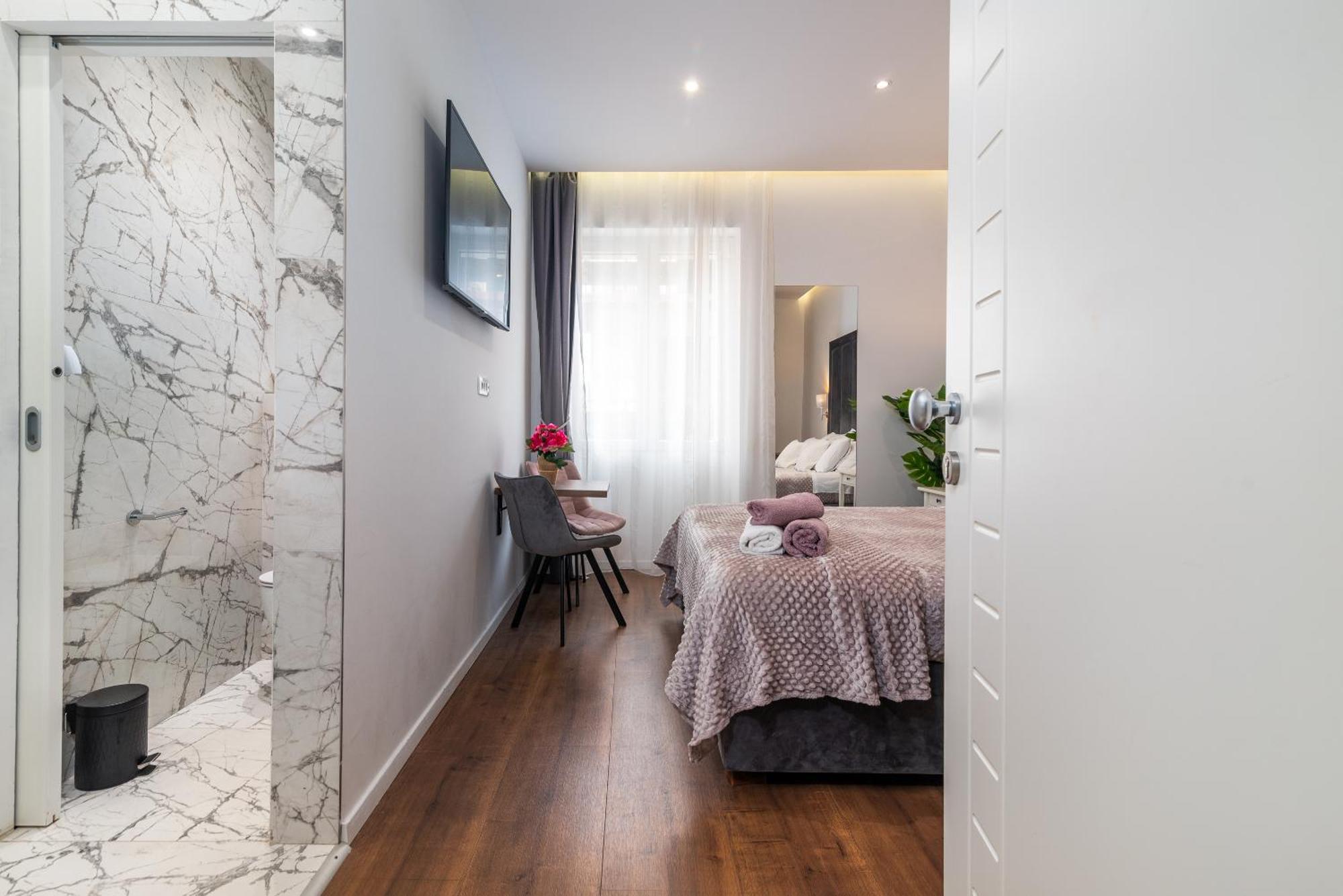 Antares Luxury Rooms 1 スプリト エクステリア 写真