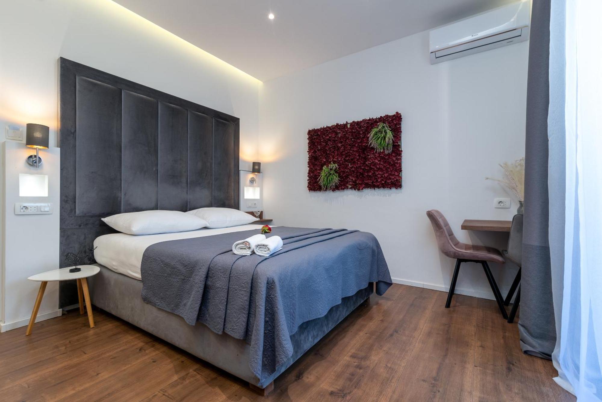 Antares Luxury Rooms 1 スプリト エクステリア 写真