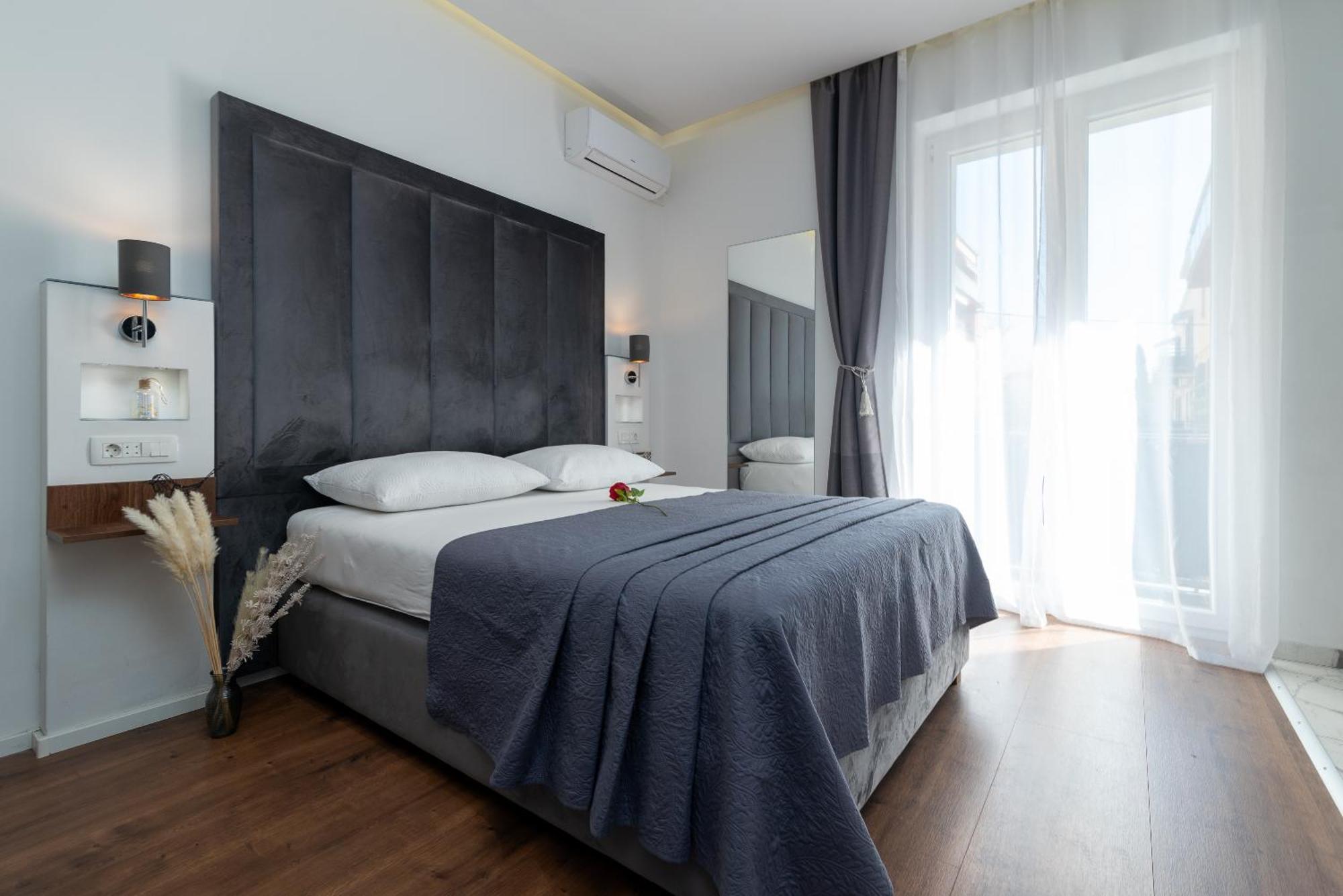 Antares Luxury Rooms 1 スプリト エクステリア 写真