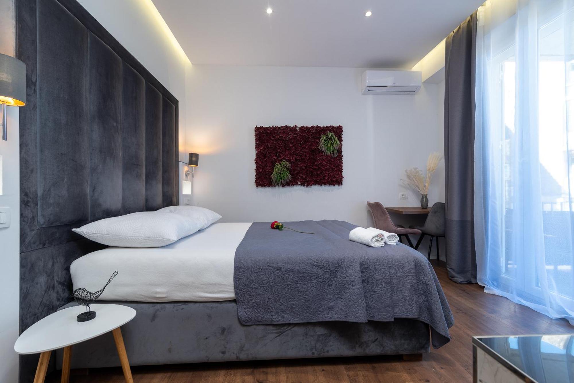 Antares Luxury Rooms 1 スプリト エクステリア 写真